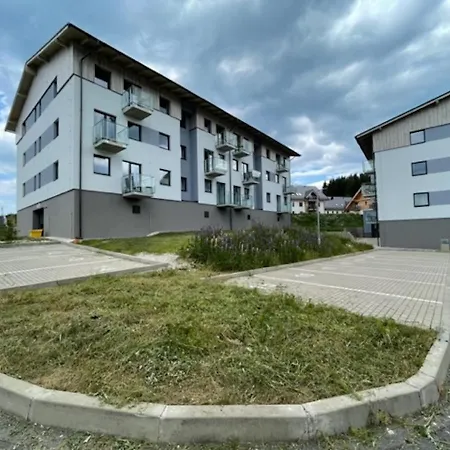 Klinovec Apartments Luxury Loucna pod Klinovcem Exterior photo